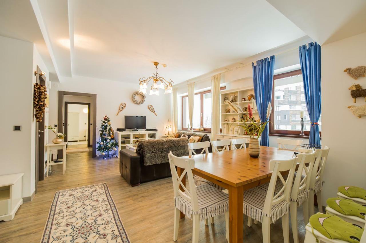 Charming 3-Bedroom Apartment Poiana Brasov Luaran gambar