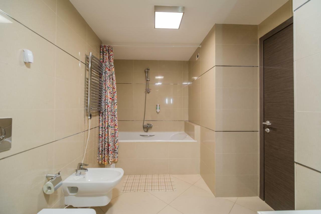 Charming 3-Bedroom Apartment Poiana Brasov Luaran gambar