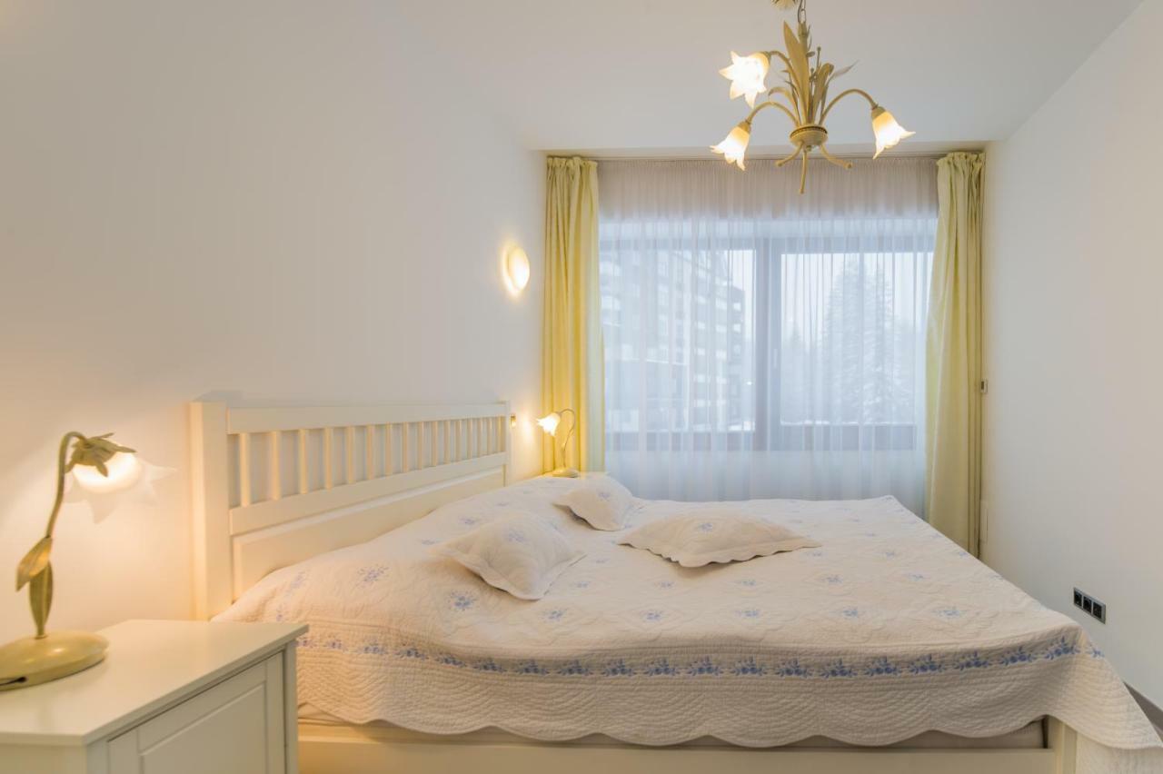Charming 3-Bedroom Apartment Poiana Brasov Luaran gambar