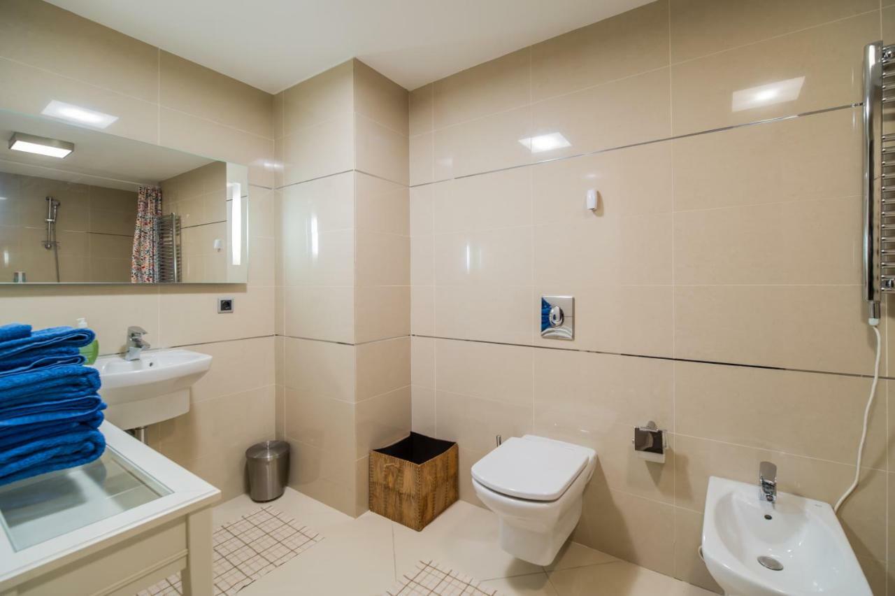 Charming 3-Bedroom Apartment Poiana Brasov Luaran gambar